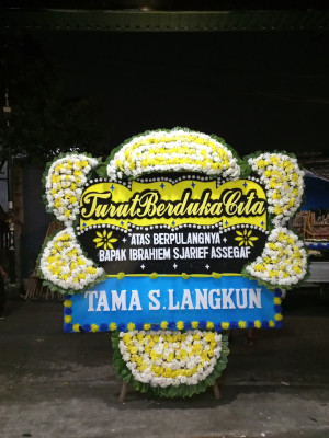 Papan Bunga Duka di Kawagit
